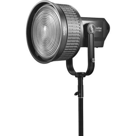 Godox Fresnel FLS10 + Barndoors