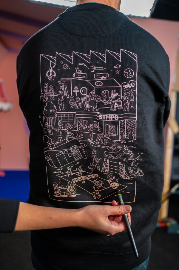‘Year One’ Sweater - Afbeelding 6